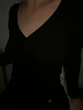 Karina02 online show from February 19, 2025, 7:48 pm