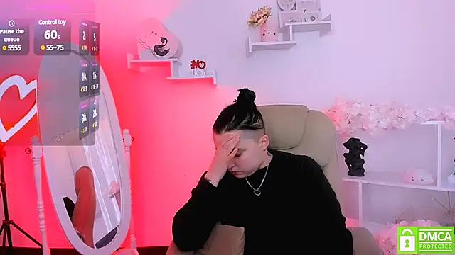 Dolly  Queen  online show from March 16, 2025, 12:12 am