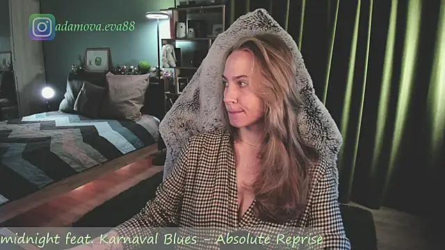 Snapshot of _Eva_Adama chatting on March 28, 2026, 4:50 pm Eva Adama online show from March 28, 2026, 4:50 pm