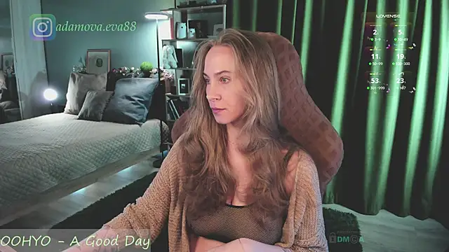 Snapshot of _Eva_Adama chatting on April 5, 2026, 7:11 pm Eva Adama online show from April 5, 2026, 7:11 pm