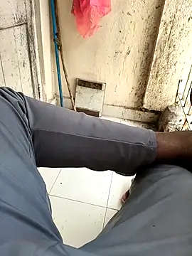 Snapshot of Vinay-kumar89 chatting on March 12, 2026, 10:43 am Vinay-kumar89 online show from March 12, 2026, 10:43 am