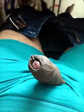 Snapshot of Vinay-kumar89 chatting on March 22, 2026, 7:34 am Vinay-kumar89 online show from March 22, 2026, 7:34 am