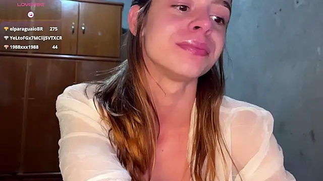 Snapshot of RuivaRaposinha chatting on January 16, 2025, 11:16 pm RuivaRaposinha online show from January 16, 2025, 11:16 pm