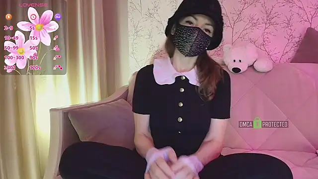 MilfeaN online show from March 2, 2025, 5:25 pm