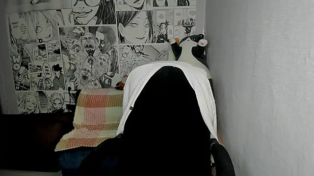 Snapshot of Martha_Cameron chatting on December 12, 2024, 7:59 pm Martha Cameron online show from December 12, 2024, 7:59 pm