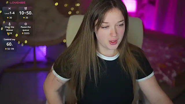 Snapshot of DonnaLustt chatting on March 19, 2026, 7:01 am DonnaLustt online show from March 19, 2026, 7:01 am