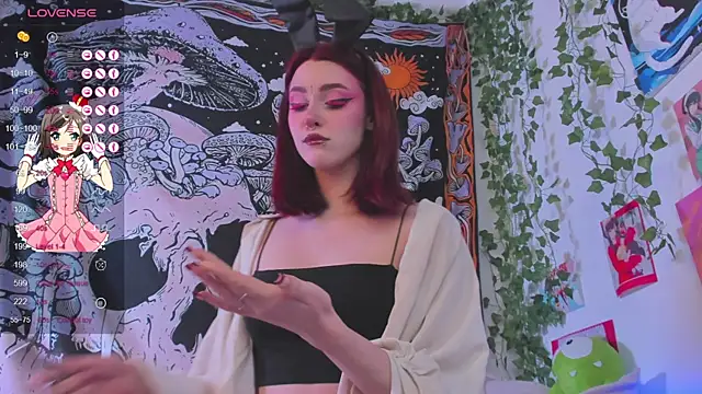 Snapshot of kissthasky chatting on September 14, 2025, 8:35 am kissthasky online show from September 14, 2025, 8:35 am