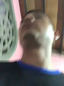 isacalejandroo online show from January 19, 2025, 10:49 pm