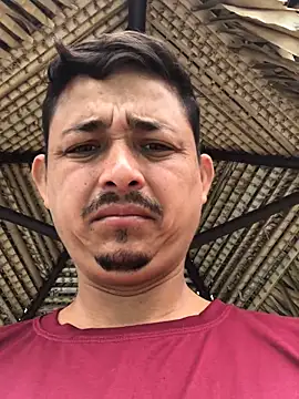 isacalejandroo online show from March 11, 2026, 1:06 pm