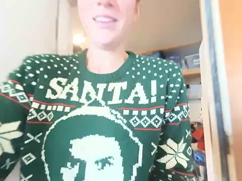 Snapshot of MissSwitch chatting on December 2, 2024, 6:21 pm MissSwitch online show from December 2, 2024, 6:21 pm