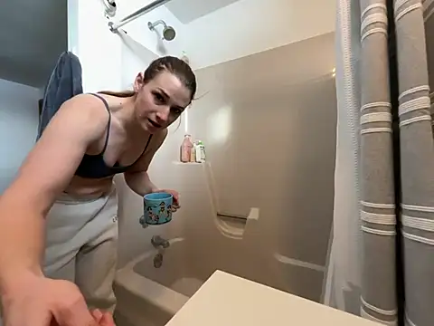 Snapshot of MissSwitch chatting on January 30, 2025, 12:27 pm MissSwitch online show from January 30, 2025, 12:27 pm