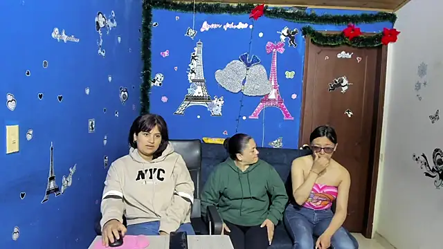 Snapshot of Luna_Star_Sl chatting on January 22, 2025, 12:06 pm Luna Star Sl online show from January 22, 2025, 12:06 pm