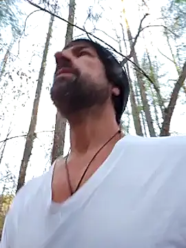 Snapshot of sinful_silvio chatting on December 31, 2024, 9:28 pm sinful silvio online show from December 31, 2024, 9:28 pm