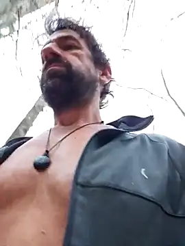 Snapshot of sinful_silvio chatting on March 7, 2025, 11:27 pm sinful silvio online show from March 7, 2025, 11:27 pm