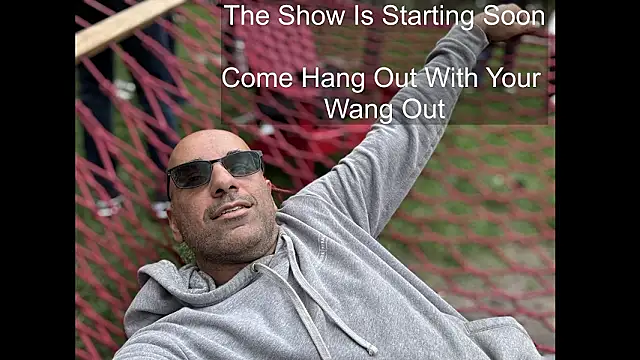 bear russian hunk online show from March 5, 2026, 2:24 pm