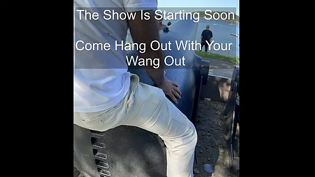 bear russian hunk online show from June 1, 2026, 3:47 pm