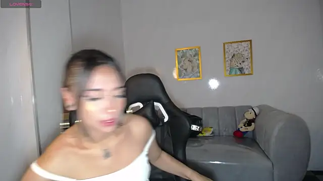  ella b online show from January 14, 2025, 7:53 pm