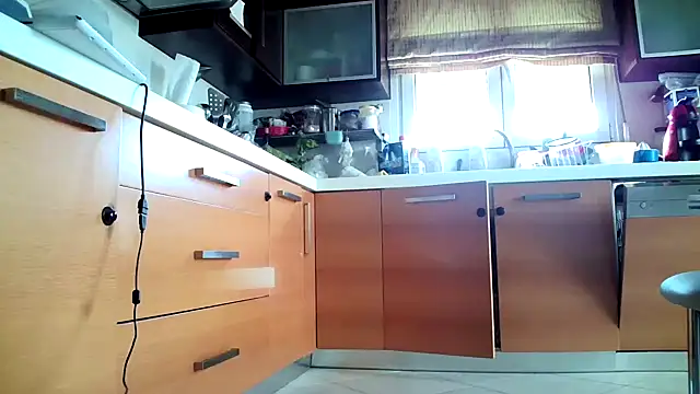 Snapshot of Kalia_Cross chatting on October 24, 2025, 1:18 pm Kalia Cross online show from October 24, 2025, 1:18 pm