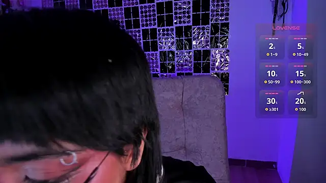 Snapshot of sweet_Samx chatting on September 23, 2025, 6:38 am sweet Samx online show from September 23, 2025, 6:38 am