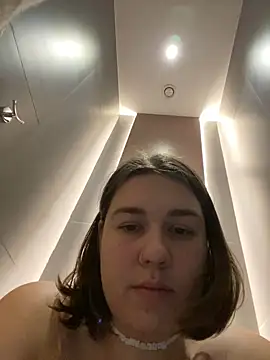 SuzieMurray online show from December 13, 2024, 12:28 pm