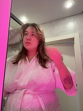 SuzieMurray online show from February 7, 2026, 8:07 am