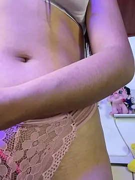 Snapshot of -Stephany- chatting on December 27, 2024, 1:43 am -Stephany- online show from December 27, 2024, 1:43 am