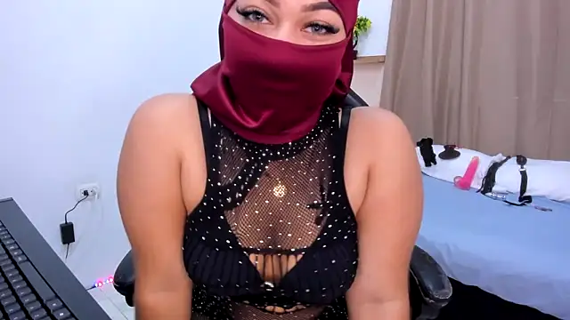 Snapshot of Kendra_Kait chatting on March 14, 2025, 3:03 pm Kendra Kait online show from March 14, 2025, 3:03 pm