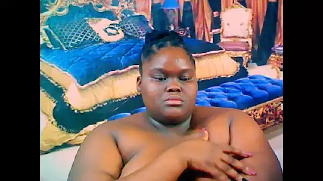 EbonyHotBuns online show from March 18, 2025, 9:10 pm