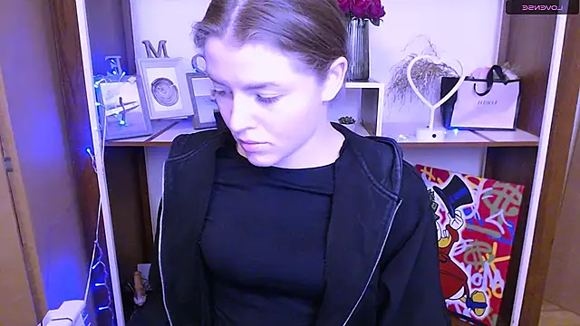 Snapshot of MissOliviaa_ chatting on January 13, 2025, 12:13 pm MissOliviaa  online show from January 13, 2025, 12:13 pm