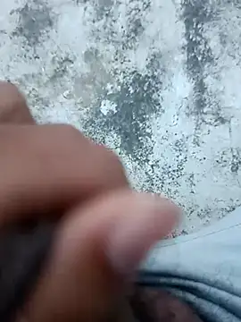 Snapshot of nick05inch chatting on October 24, 2025, 12:23 pm nick05inch online show from October 24, 2025, 12:23 pm