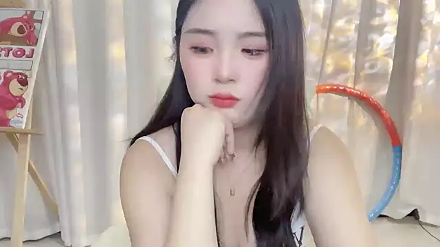 Snapshot of SU__SU chatting on February 6, 2025, 1:10 pm SU  SU online show from February 6, 2025, 1:10 pm