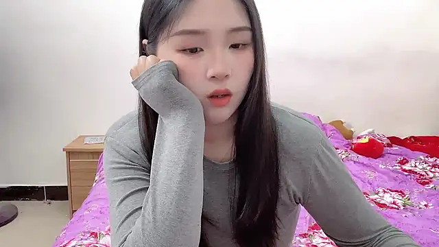 Snapshot of SU__SU chatting on March 23, 2025, 7:42 am SU  SU online show from March 23, 2025, 7:42 am