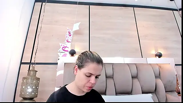 Snapshot of dorothy_vegga chatting on February 21, 2026, 3:07 am dorothy vegga online show from February 21, 2026, 3:07 am