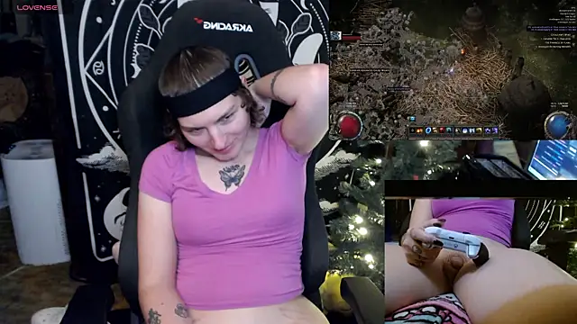 BrandiWRLD 999 online show from January 7, 2025, 5:43 am