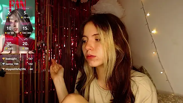 cherrybom969 online show from December 4, 2024, 9:40 am