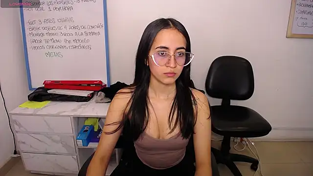 Mia Fischer online show from September 30, 2025, 7:19 pm