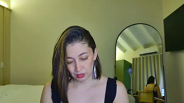 Snapshot of adarussell chatting on June 27, 2026, 9:09 pm adarussell online show from June 27, 2026, 9:09 pm