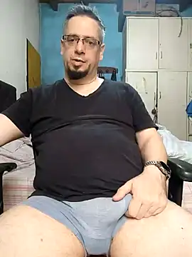 Snapshot of MrBig_2024 chatting on December 28, 2024, 4:41 pm MrBig 2024 online show from December 28, 2024, 4:41 pm