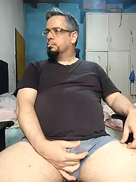 Snapshot of MrBig_2024 chatting on January 18, 2025, 6:21 pm MrBig 2024 online show from January 18, 2025, 6:21 pm