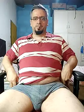 Snapshot of MrBig_2024 chatting on February 25, 2025, 8:41 pm MrBig 2024 online show from February 25, 2025, 8:41 pm