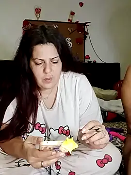 kittymorenita26 online show from February 6, 2025, 9:28 pm