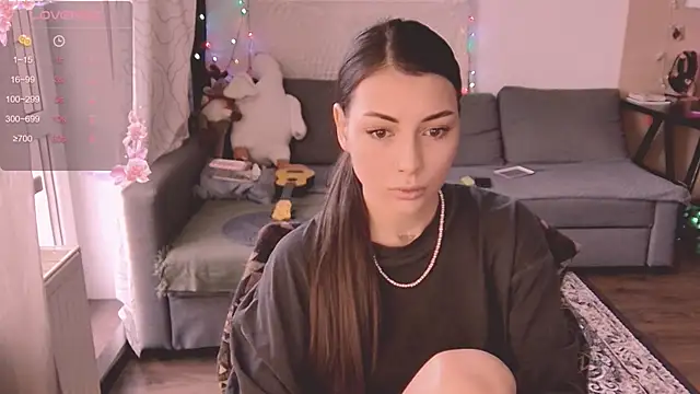 Snapshot of valorant_girl chatting on March 3, 2025, 1:09 pm valorant girl online show from March 3, 2025, 1:09 pm