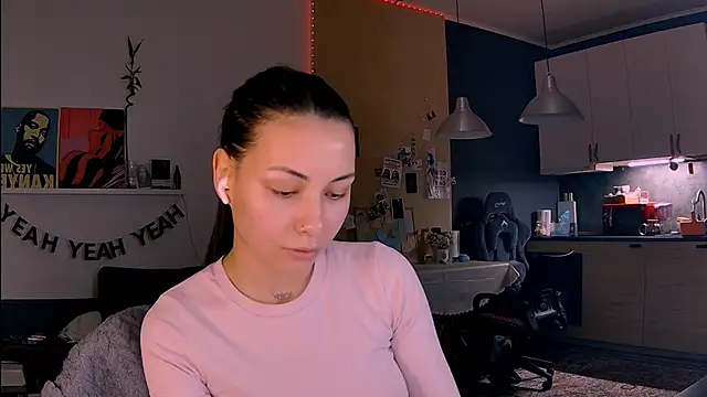 Snapshot of valorant_girl chatting on February 12, 2026, 2:56 pm valorant girl online show from February 12, 2026, 2:56 pm