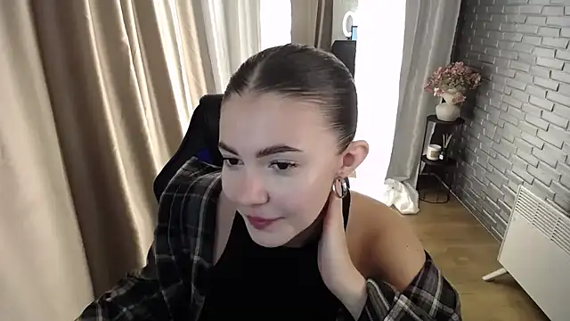 Ritaneer online show from September 13, 2025, 8:14 am