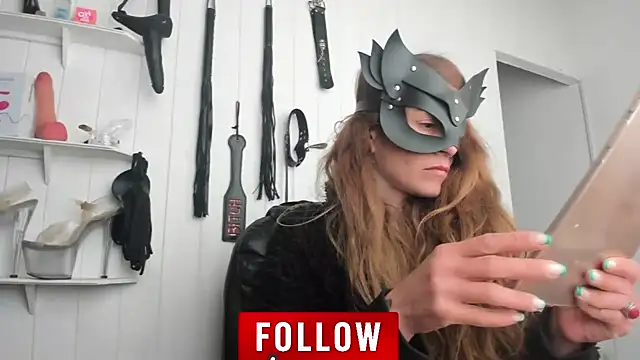 Snapshot of jessiburningheels chatting on September 10, 2025, 3:12 pm jessiburningheels online show from September 10, 2025, 3:12 pm