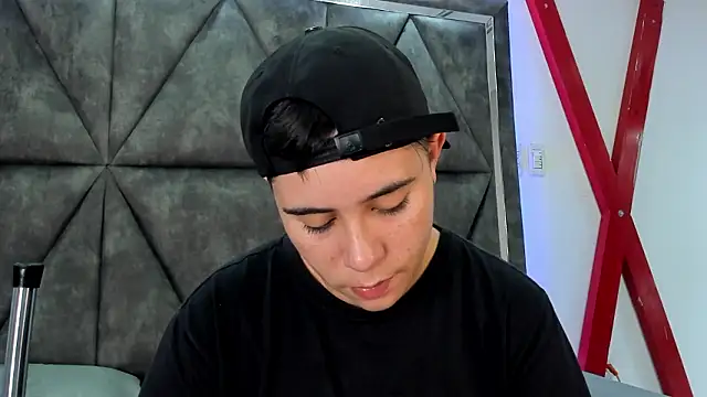 AbbySmiitth  online show from March 4, 2026, 11:11 pm