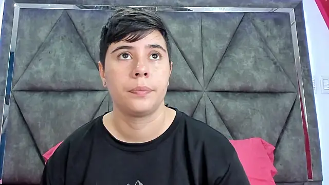 AbbySmiitth  online show from March 25, 2026, 10:05 pm