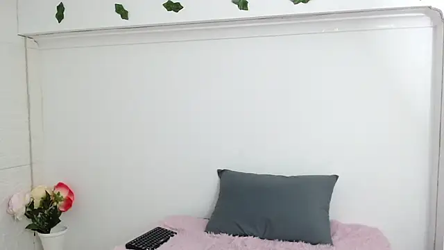 Snapshot of Vanse_lust chatting on January 28, 2025, 12:36 am Vanse lust online show from January 28, 2025, 12:36 am