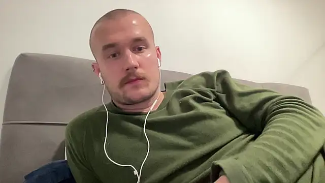 cute mark online show from December 21, 2024, 5:40 pm