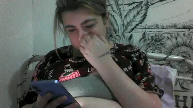 CamilaCherryX online show from January 10, 2026, 10:47 pm